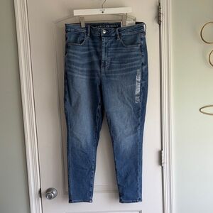 American Eagle Outfitters High Rise Blue Jeans